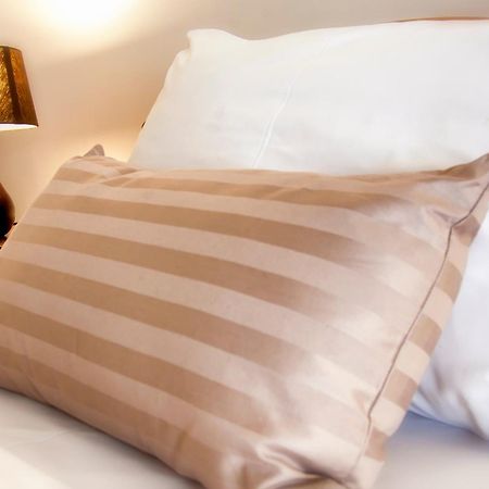 Woodside Lodge Accomodation 웨스트포트 외부 사진