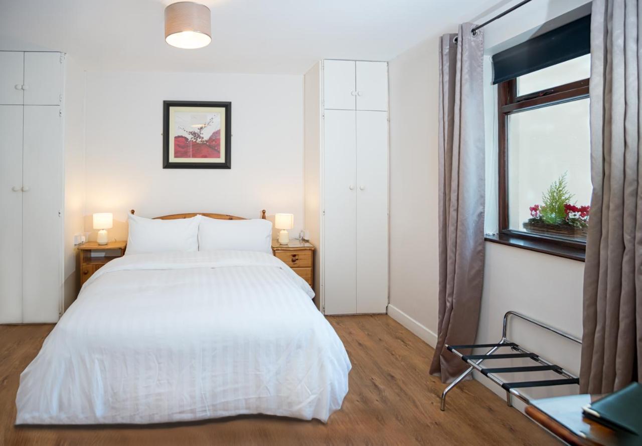 Woodside Lodge Accomodation 웨스트포트 외부 사진