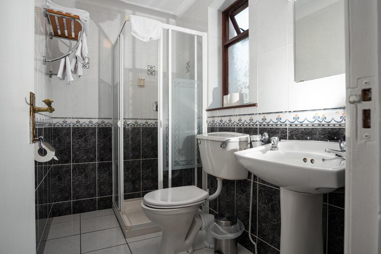 Woodside Lodge Accomodation 웨스트포트 외부 사진