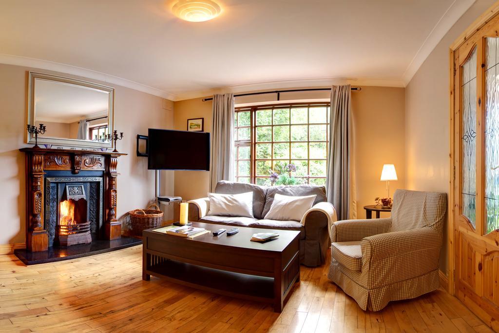 Woodside Lodge Accomodation 웨스트포트 외부 사진