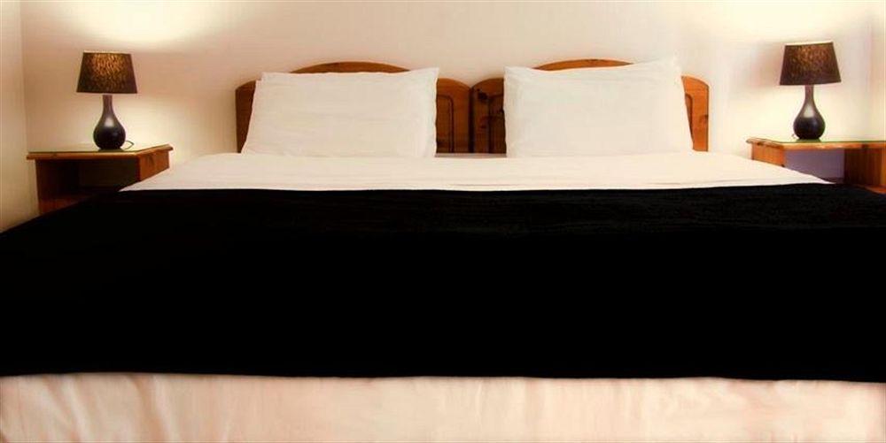 Woodside Lodge Accomodation 웨스트포트 외부 사진
